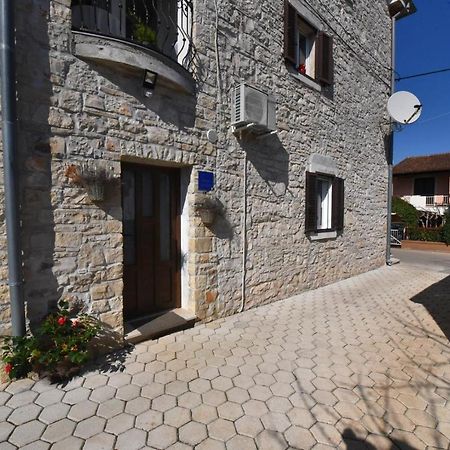 Apartment Nona Tar-Vabriga Bagian luar foto